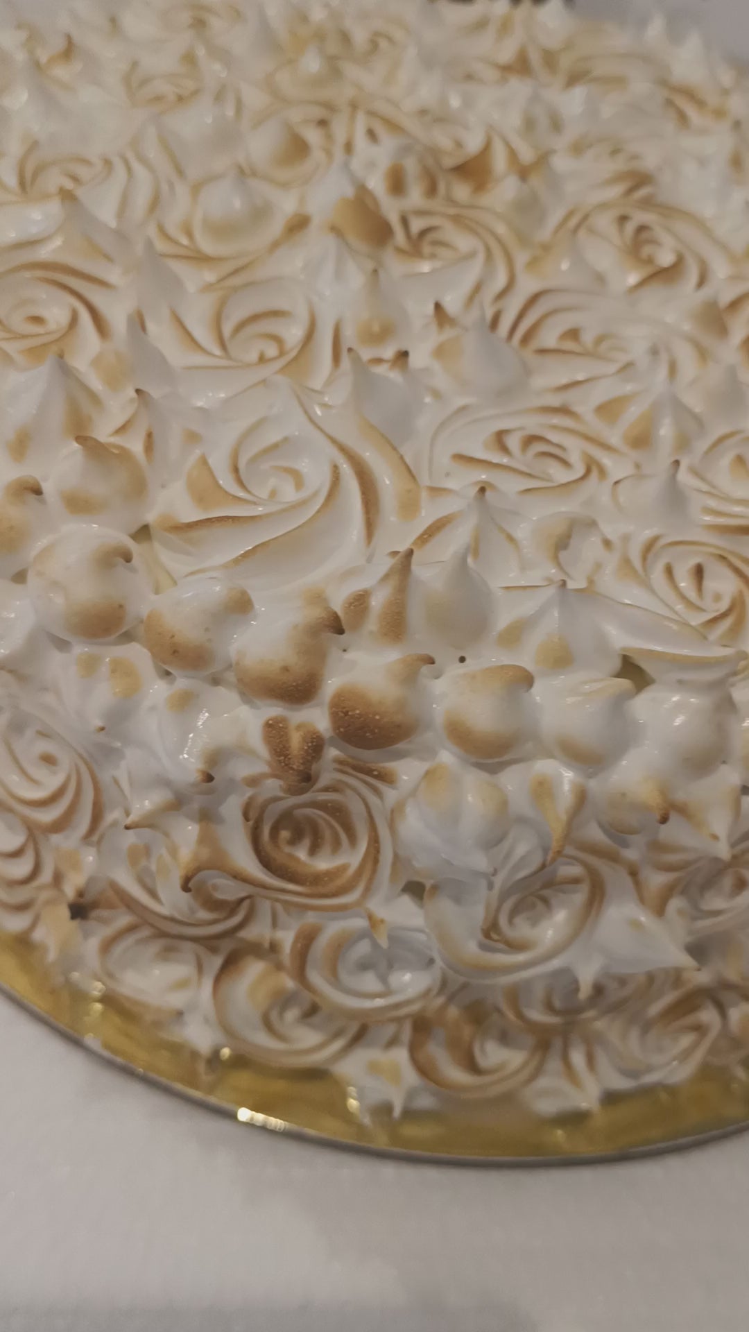 Best Tres Leches cake with Italian meringue 