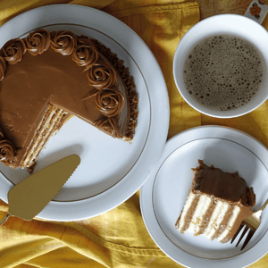 Open image in slideshow, Dulce de Leche Cake - Margot &amp; Montañez

